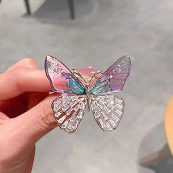 Cute Animal Enamel Insect Dancing Girl Brooches Delicate Little Bee Bird Scarf Dress Coat Lapel Pins Bag Accessories Best Gifts