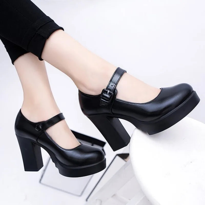 Women's Black Mid-heeled Pumps Catwalk Shoes Soft-soled Leather Shoes Thick Heels Large Size Women's Shoes